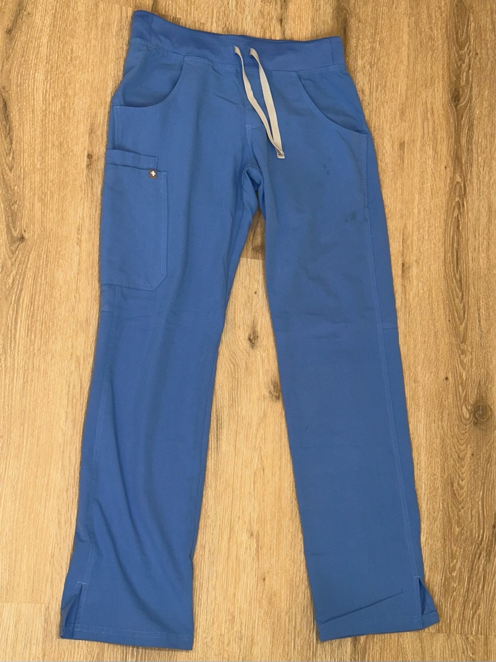 FIGS Scrub Pants - Picture 10 of 10